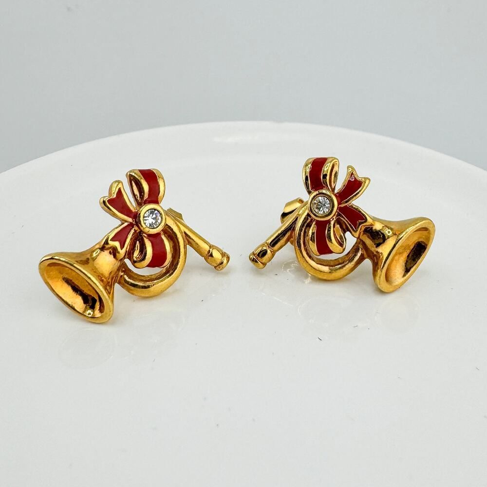 Vintage Avon Holiday Trumpet Ribbon Christmas Festive Stud Gold Tone Retro